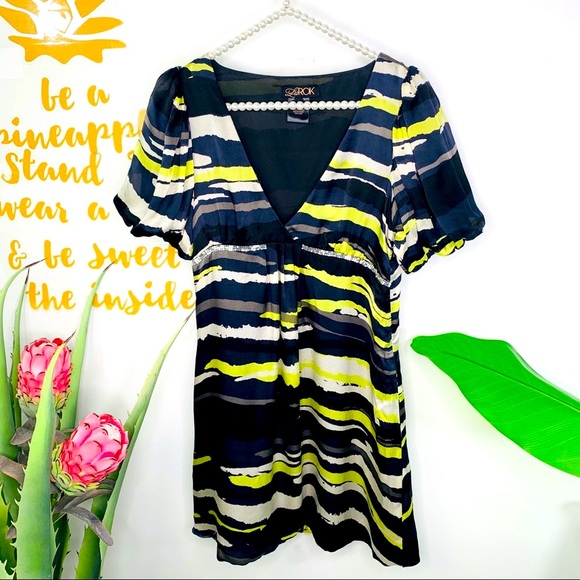 LaRok Dresses & Skirts - LaROK 100% Silk Zebra Plunge Short Sleeve Dress XS